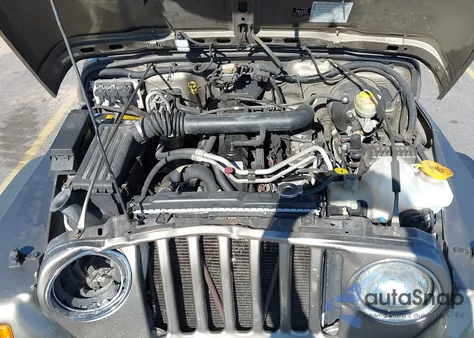 2004 Jeep Wrangler X z USA, uszkodzony, nr VIN 1J4FA39S84P763467
